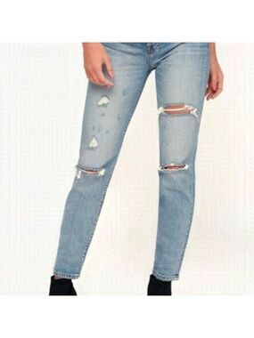 𝅺pistola Distressed Nico High Rise Mom Light Wash Jeans Size 29
